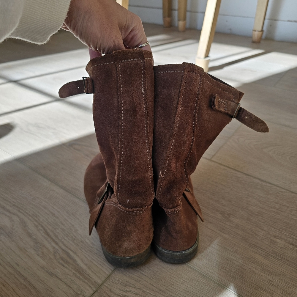 Jeffrey Campbell Dakota Leather Pull On Boots - Picture 9 of 10
